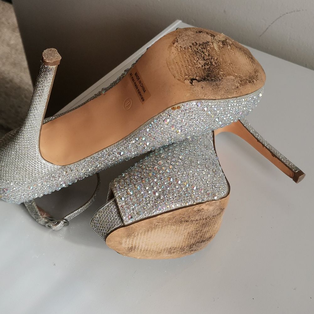 Dream Pairs Embellished Heels Shoes - Picture 5 of 5
